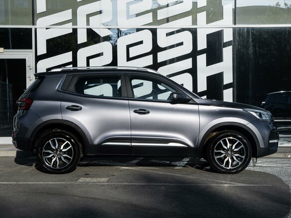 2022 Chery Tiggo 4 I Рестайлинг, серый, 990000 рублей - вид 4