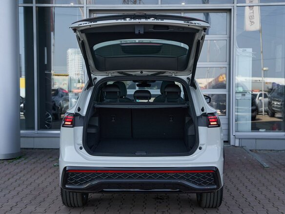 2026 Volkswagen Tiguan L Pro III (China Market), серый, 5149900 рублей - вид 7