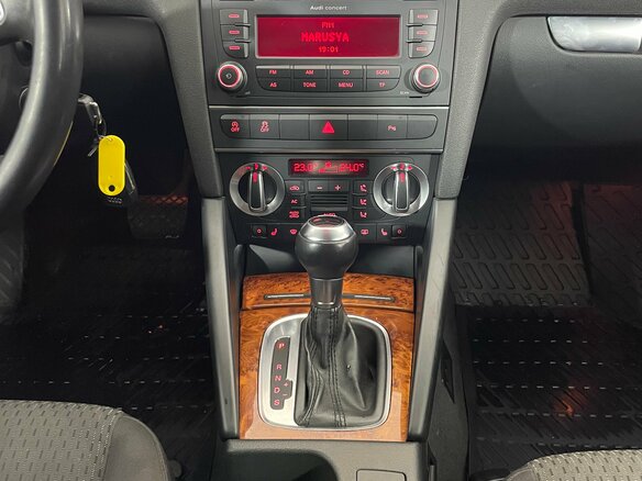 2012 Audi A3 II (8P) Рестайлинг 2, белый, 886000 рублей - вид 14