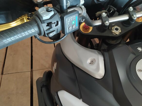 2015 Suzuki V-Strom 1000, белый, 600000 рублей - вид 10