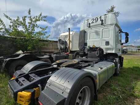 2022 Iveco Stralis, белый, 6500000 рублей, вид 2