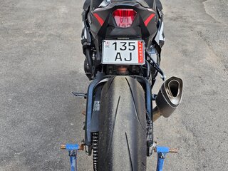 2020 Suzuki GSX-R 1000, чёрный, 1700000 рублей, вид 4