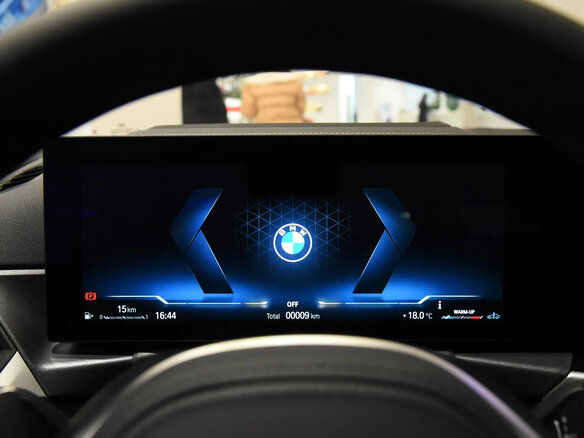 2023 BMW 3 серии Long 320Li VII (G2x) Рестайлинг, серебристый, 3090000 рублей - вид 6