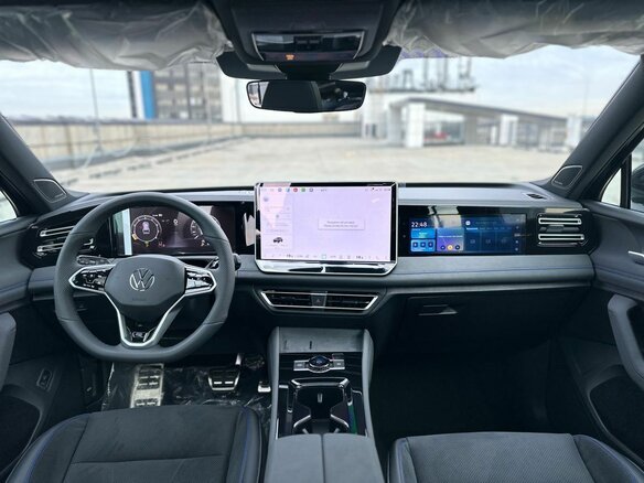 2026 Volkswagen Tiguan L Pro III (China Market), чёрный, 4950000 рублей - вид 29