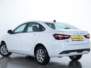 2024 Lada (ВАЗ) Vesta I Рестайлинг (NG), белый, 1389000 рублей, вид 4
