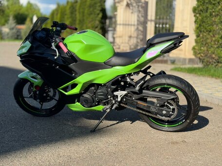 2024 Kawasaki Ninja 500, зелёный, 670000 рублей, вид 5