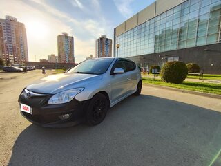 2010 Hyundai i30 I Рестайлинг, серебристый, 570000 рублей, вид 1