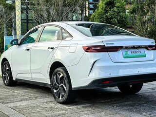 2024 Geely Geometry A Pro 430 km, белый, 1730000 рублей, вид 4