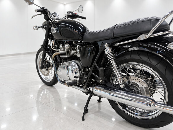 2007 Triumph Bonneville T100, чёрный, 459054 рублей - вид 8