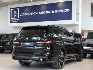 2026 BMW X7 40d I (G07) Рестайлинг, чёрный, 16900000 рублей, вид 4