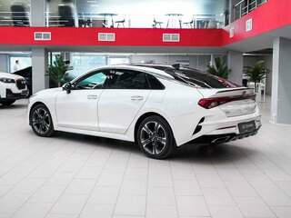2021 Kia K5 III, белый, 2450000 рублей, вид 4