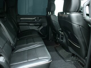 2022 Ram 1500 Crew Cab V, чёрный, 8145000 рублей, вид 5