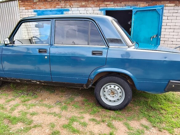 2009 Lada (ВАЗ) 2105, синий, 150000 рублей - вид 16