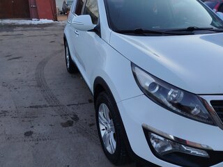 2012 Kia Sportage III, белый, 1250000 рублей, вид 3