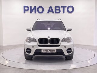 2012 BMW X5 35i II (E70) Рестайлинг, белый, 2249999 рублей, вид 3