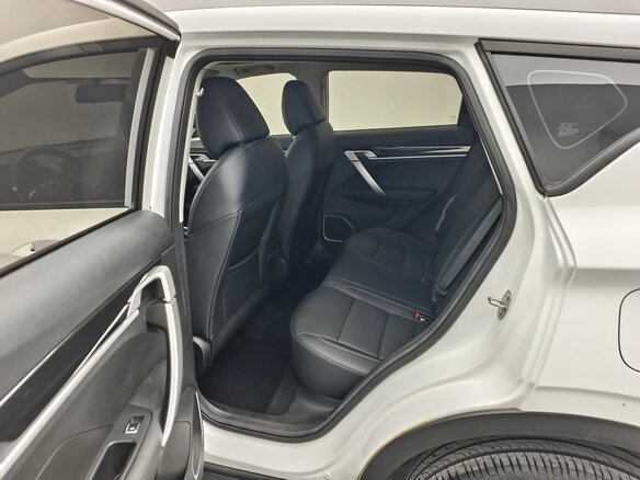 2025 Geely Binyue I Рестайлинг 2, белый, 1590000 рублей - вид 17