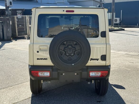 2023 Suzuki Jimny Kei car IV, бежевый, 1090100 рублей - вид 3