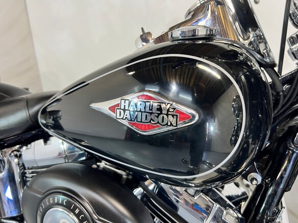 2012 Harley-Davidson Heritage, чёрный, 660000 рублей - вид 9