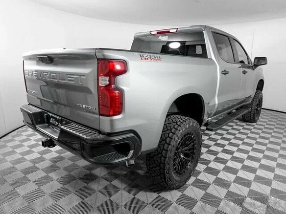 2026 Chevrolet Silverado ZR2 IV (T1XX) Рестайлинг, серый, 8450000 рублей - вид 10