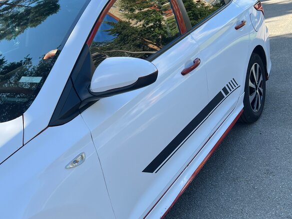 2019 Hyundai Solaris II, белый, 900000 рублей - вид 1