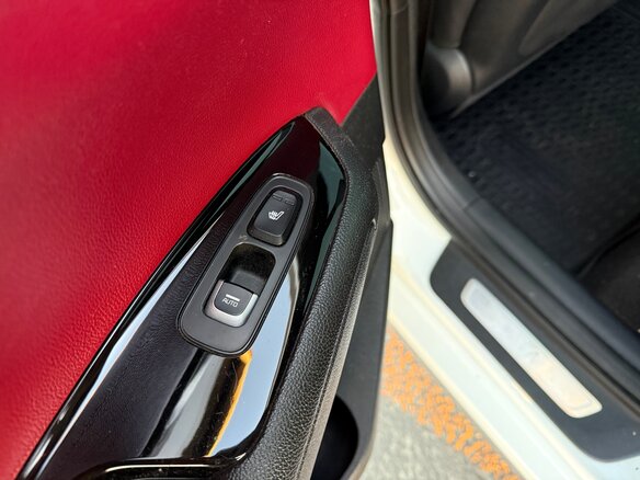 2018 Kia Optima IV Рестайлинг, белый, 2000000 рублей - вид 14