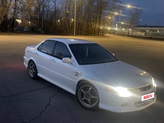 2000 Honda Accord VI, белый, 650000 рублей, вид 3