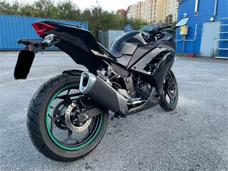 2013 Kawasaki Ninja 300, чёрный, 400000 рублей, вид 2