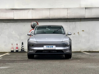 2026 Tesla Model Y Long Range I Рестайлинг, серебристый, 6200000 рублей, вид 2