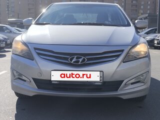 2016 Hyundai Solaris I Рестайлинг, серебристый, 770000 рублей, вид 1
