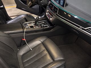 2018 BMW 7 серии 730d xDrive VI (G11/G12), чёрный, 3790000 рублей, вид 4