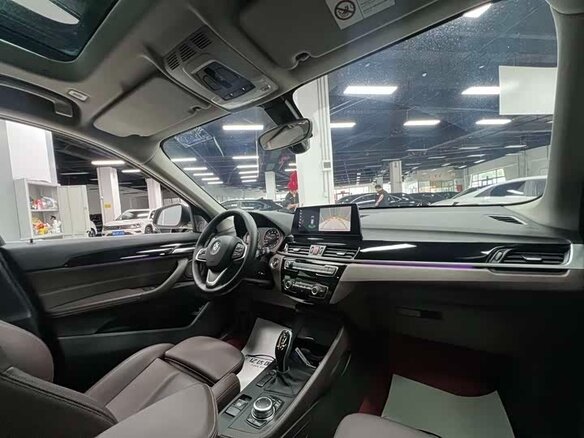 2023 BMW X1 Long 20Li sDrive II (F48) Рестайлинг, белый, 2495000 рублей - вид 10