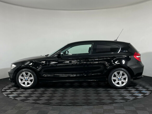 2011 BMW 1 серии 116i I (E81/E82/E87/E88) Рестайлинг, чёрный - вид 4
