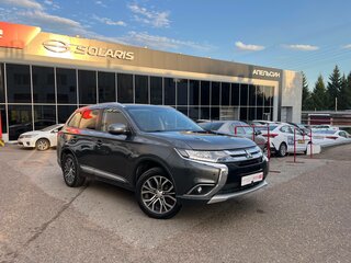 2018 Mitsubishi Outlander III Рестайлинг 3, серый, 2231982 рублей, вид 1