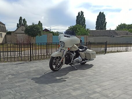2015 Harley-Davidson Street Glide Special, белый, 1499000 рублей, вид 3