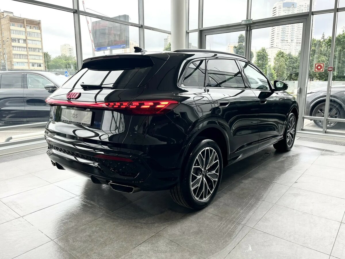 Открыть фотографии: Audi Q5 III (GU)