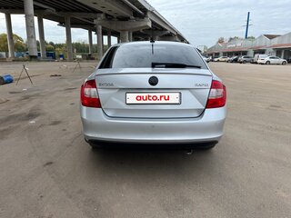 2017 Skoda Rapid I, серебристый, 1200000 рублей, вид 3