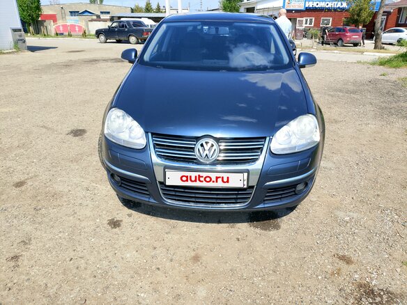 2010 Volkswagen Jetta V, синий, 550000 рублей - вид 2