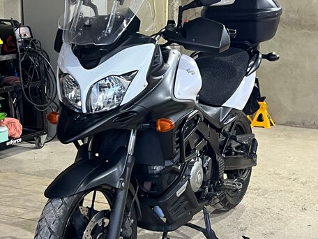 2013 Suzuki V-Strom DL 650, белый, 610000 рублей, вид 1