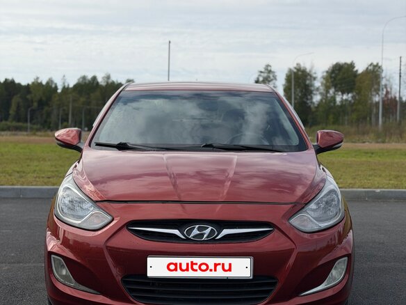 2011 Hyundai Solaris I, красный - вид 1