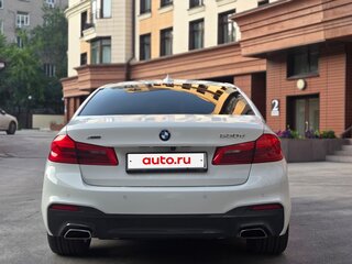 2019 BMW 5 серии 530d xDrive VII (G30/G31/G38), белый, 4300000 рублей, вид 5