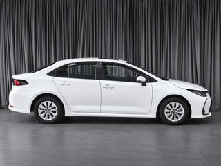 2021 Toyota Corolla XII (E210), белый, 1899000 рублей, вид 5