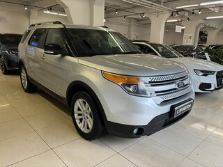 2015 Ford Explorer V, серебристый, 1579000 рублей, вид 3