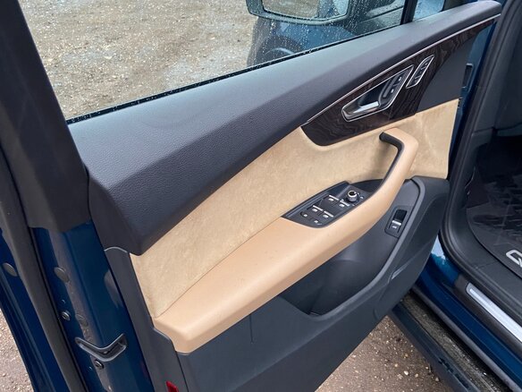 2021 Audi Q7 45 TDI II (4M) Рестайлинг, синий, 6600000 рублей - вид 2