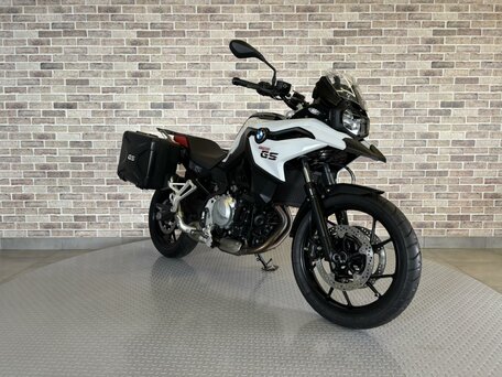 2019 BMW F 750 GS, белый, 888000 рублей, вид 4