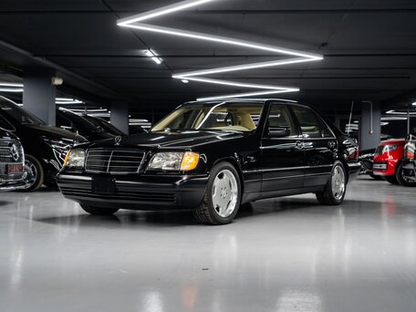 1999 Mercedes-Benz S-Класс 500 III (W140) Рестайлинг, чёрный, 10000000 рублей, вид 1
