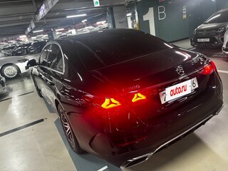 2025 Mercedes-Benz E-Класс 300 VI (W214, S214), чёрный, 9097700 рублей, вид 5