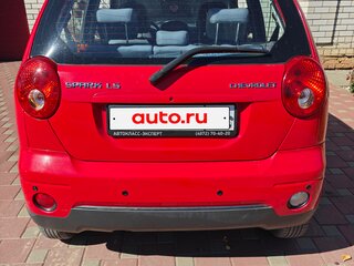 2009 Chevrolet Spark II, красный, 330000 рублей, вид 3
