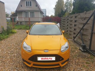 2013 Ford Focus ST III, оранжевый, 1680000 рублей, вид 1