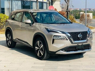 2024 Nissan X-Trail IV, серебристый, 3160000 рублей, вид 3