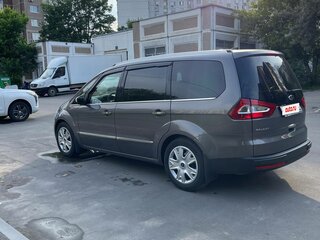 2011 Ford Galaxy II Рестайлинг, коричневый, 1650000 рублей, вид 4